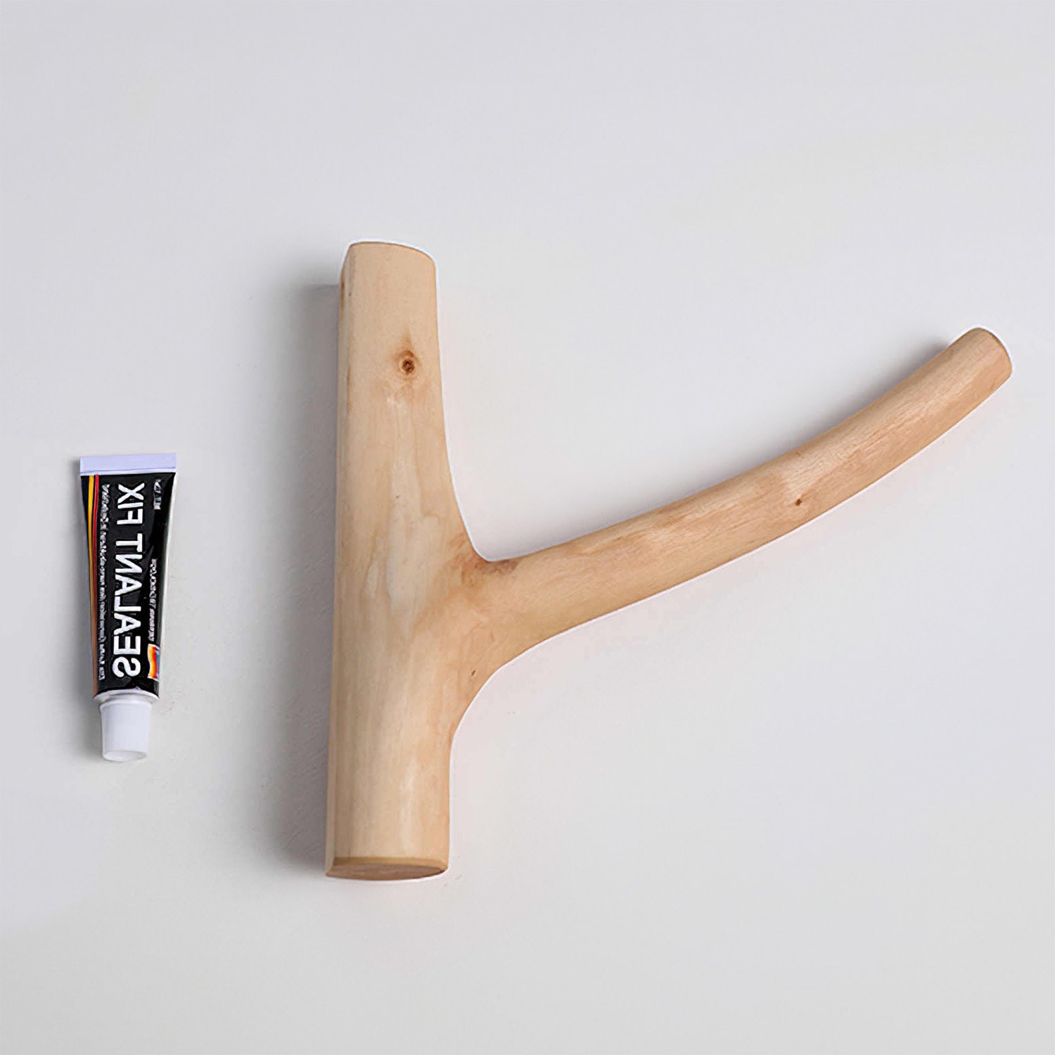 wood-branch-toilet-paper-holder-rustic-decor-4